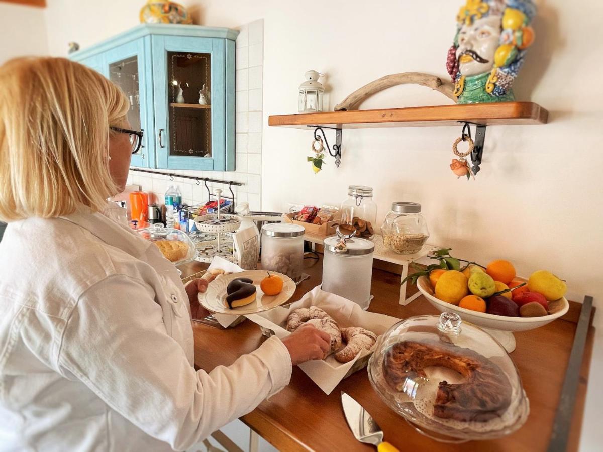 B&B Evelyne Taormina Zewnętrze zdjęcie