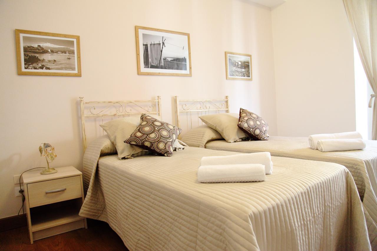 B&B Evelyne Taormina Zewnętrze zdjęcie